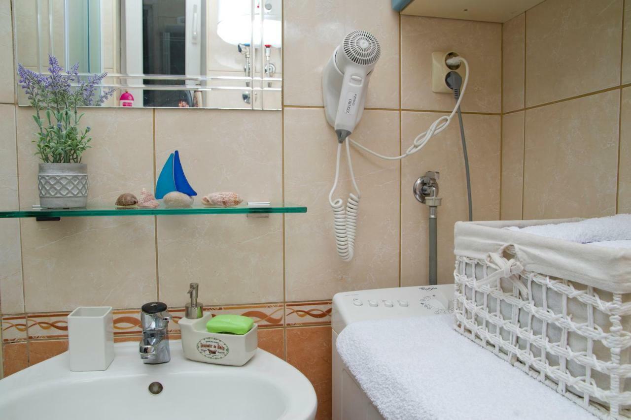 ספליט Apartment Port View-5 Min From Center מראה חיצוני תמונה